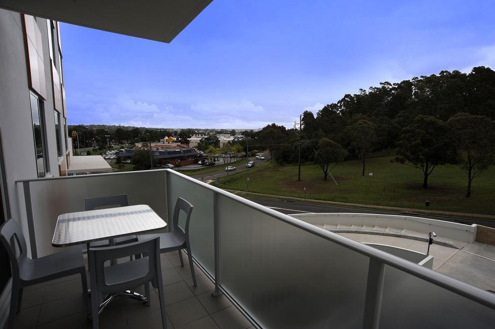 Aparthotel Quest Campbelltown Zewnętrze zdjęcie