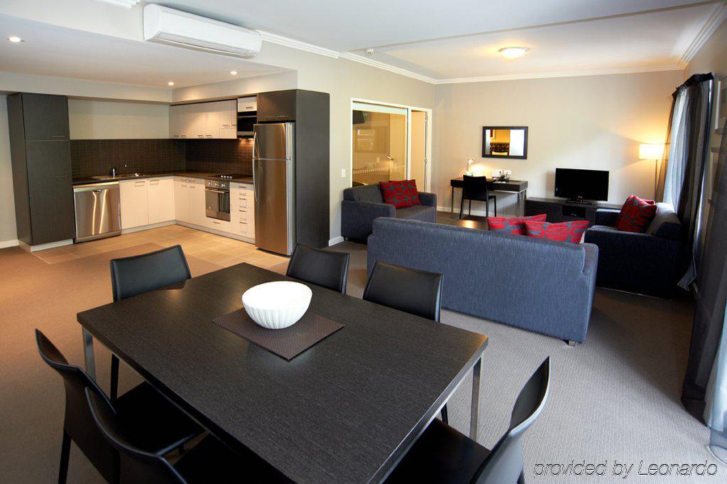 Aparthotel Quest Campbelltown Pokój zdjęcie